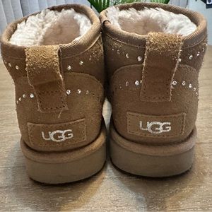 COPY - Tan Mini Uggs